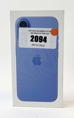 Lot iPhone 16 512GB Ultramarine with box and cable