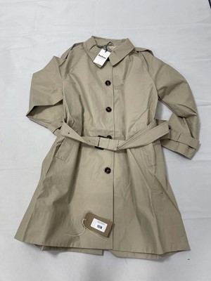 Lot Barbour maia showerproof jacket in beige size 20