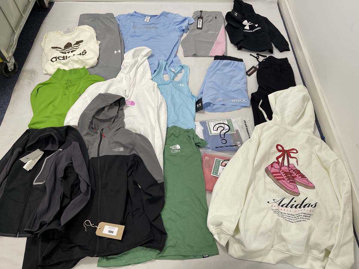 Lot Selection of sportswear to include Nike,...