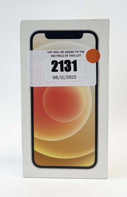 Lot iPhone 12 Mini 128GB White with box and cable