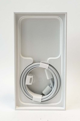 Lot iPhone 12 Mini 128GB White with box and cable