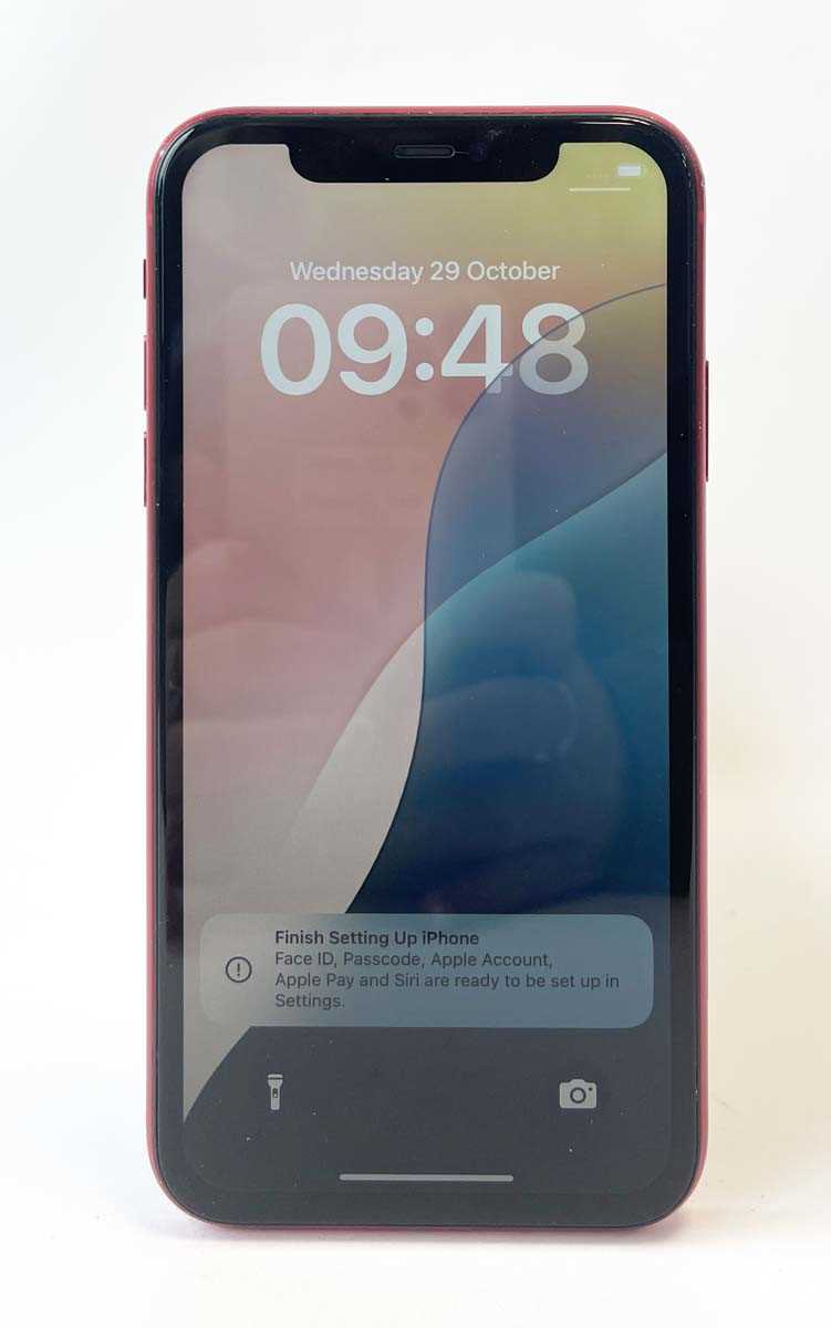 Lot iPhone 11 64GB Red (non original screen)