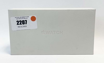 Lot Apple Watch Ultra 2 49mm Titanium Olive Alpine,...