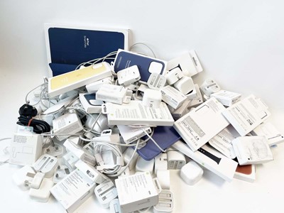 Lot Bag of assorted Apple related accessories;...
