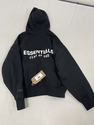 Lot Essentials Fear of God jet black classic fit...
