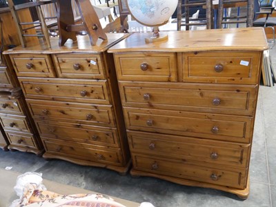 Lot 1134 - Pine bedroom suite comprising 2 chests of 2...