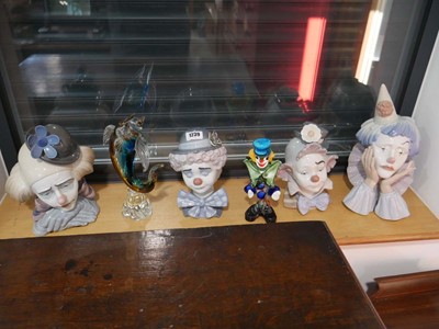 Lot 1239 - 4 Lladro clown ornaments with further coloured...