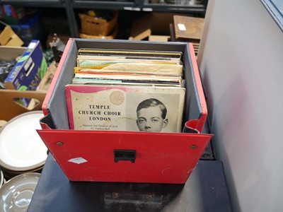 Lot 1288 - 4 record cases and contents of various vinyl...
