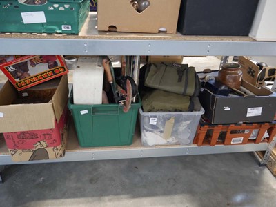 Lot 1298 - Under bay containing approx. 5 boxes of mixed...