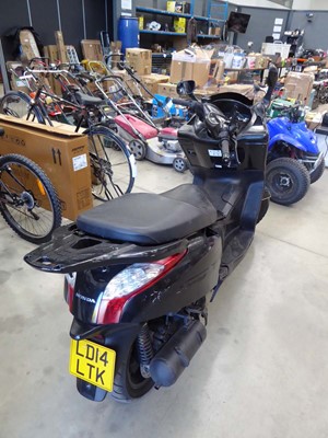 Lot 4011 - (LD14 LTK) 2014 Honda S-Wing FES 125 A-C moped...