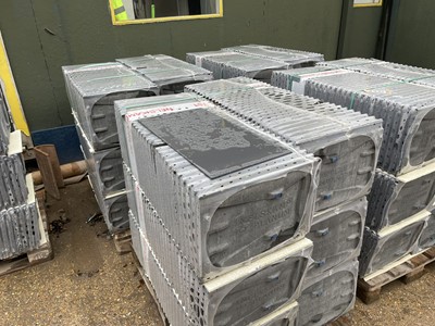 Lot 532 - 5 pallets of Nelskamp-Crest Planum Top 1...