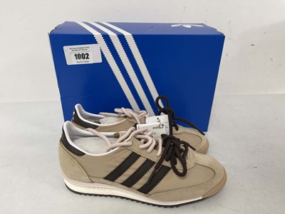 Lot 1002 - Adidas sl 72 OG trainers in beige size UK4 -...
