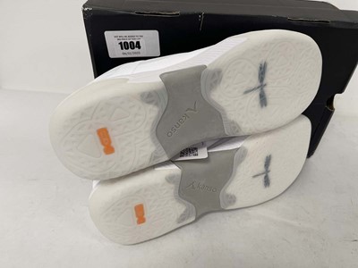 Lot 1004 - Kanso dragonfly trainers in white size UK10.5 -...