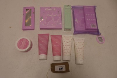 Lot 3374 - Selection of Glowxie and Jack Wills products