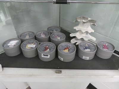 Lot 2085 - Collection of 10 Royal Doulton 'pretty lady'...