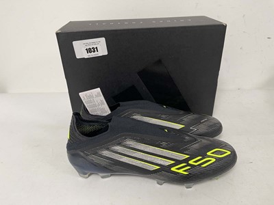 Lot 1031 - AdidasF50 elite LL football boots in black...