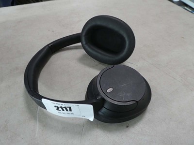 Lot 2117 - Unboxed pair of unbranded headphones