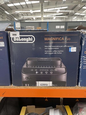 Lot 3008 - DeLonghi Magnifica Evo automatic coffee machine