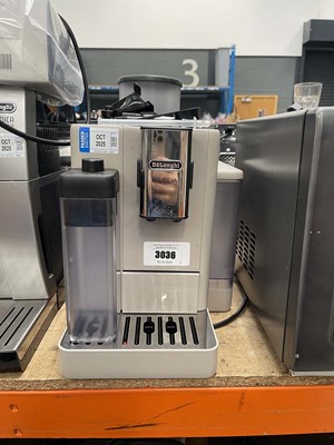 Lot 3036 - Unboxed DeLonghi Rivelia coffee machine