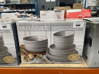 Lot 3040 - Over & Back dinnerware set