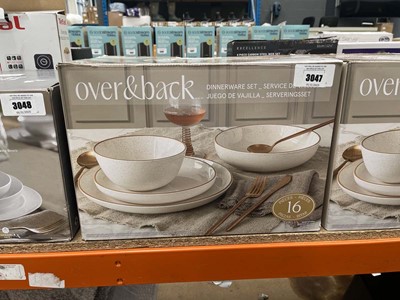 Lot 3047 - Over & Back dinnerware set