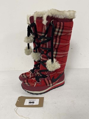 Lot 1045 - Nike winter hi 3 premium snow boots in red...
