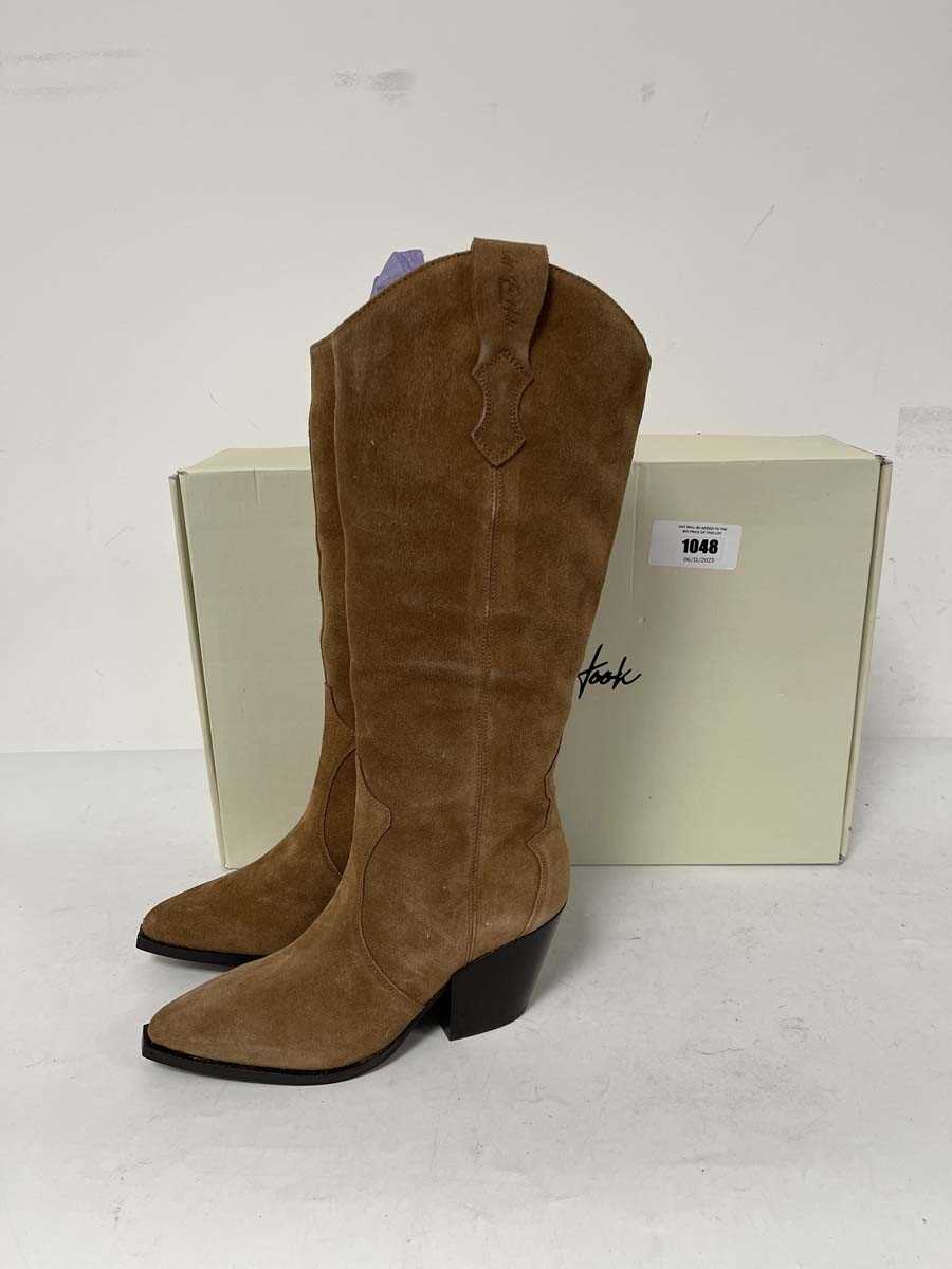 Lot 1048 - Of The Hook London texas cognac cowboy boots...
