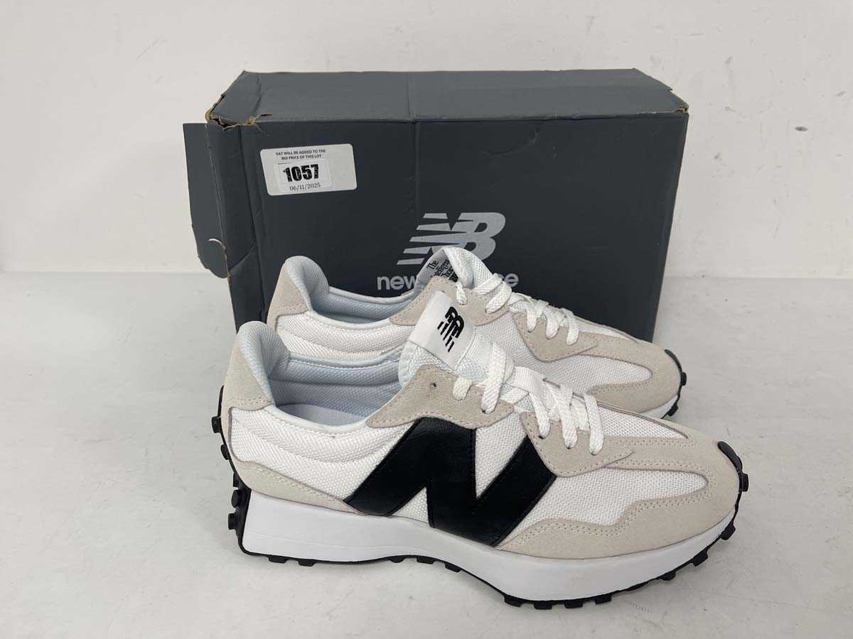 Lot 1057 - New Balance 327 trainers in white size UK9 -...