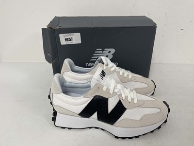 Lot 1057 - New Balance 327 trainers in white size UK9 -...