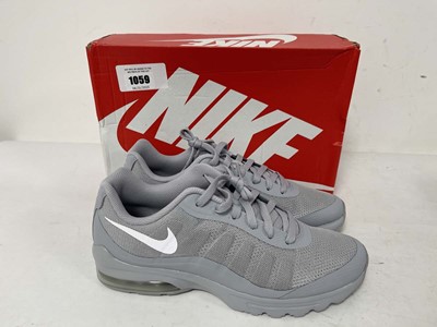 Lot 1059 - Nike air max invigor trainers in grey size UK9...