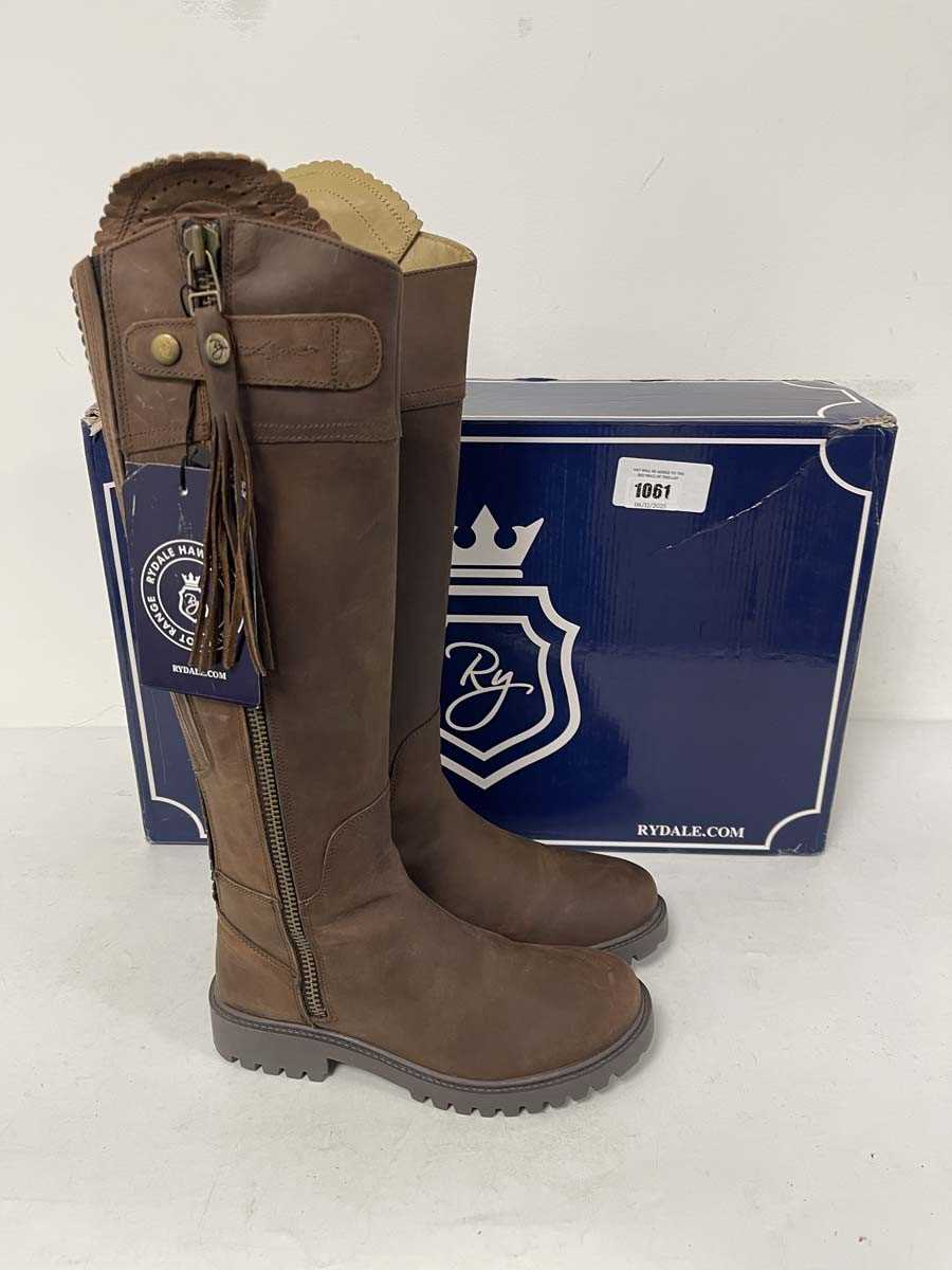 Lot 1061 - Rydale haworth leather country boots in...