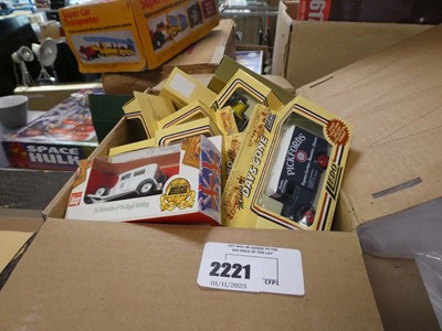 Lot 2221 - Box containing various LLedo diecast figures