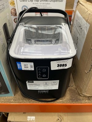 Lot 3085 - Unboxed Caso Design ice cube maker