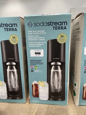 Lot 3096 - SodaStream Terra sparkling water maker