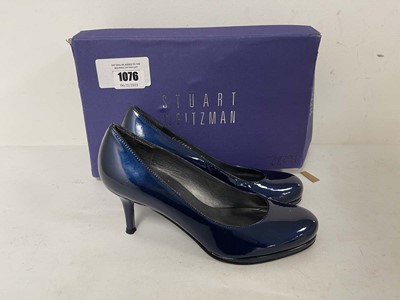 Lot 1076 - Stuart Weitzman Russel & Bromley blue patent...