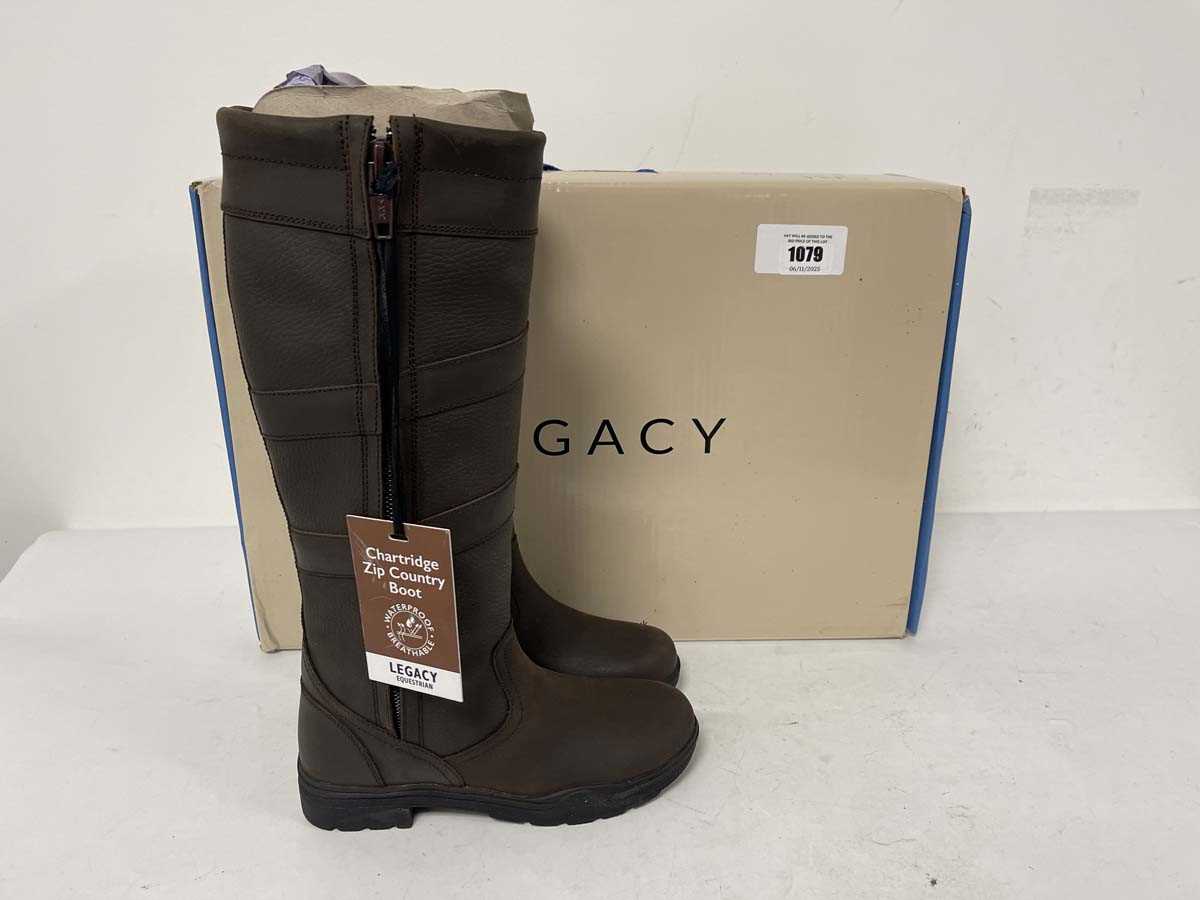 Lot 1079 - Legacy Equestrian chartridge zip country boots...