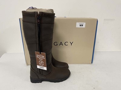Lot 1079 - Legacy Equestrian chartridge zip country boots...