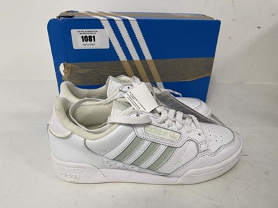 Lot 1081 - Adidas continental 80 stripes trainers in...