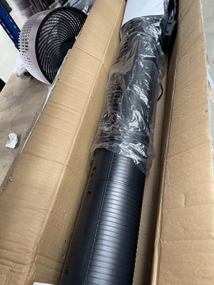 Lot 3141 - Oscillating tower fan