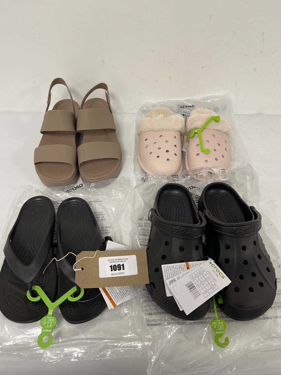 Lot 1091 - 4x Pairs of Crocs in various styles and sizes