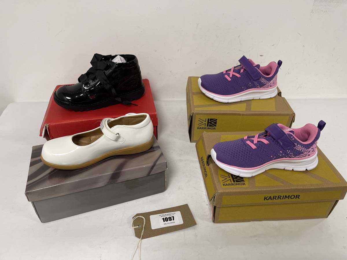 Lot 1097 - 4x Boxed pairs of children's shoes to include...