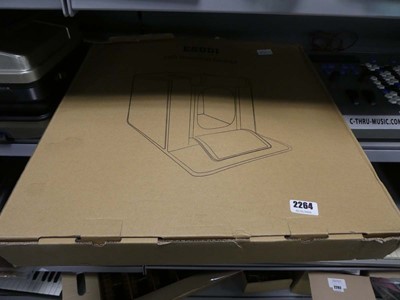 Lot 2264 - Esddi LED shooting tent kit