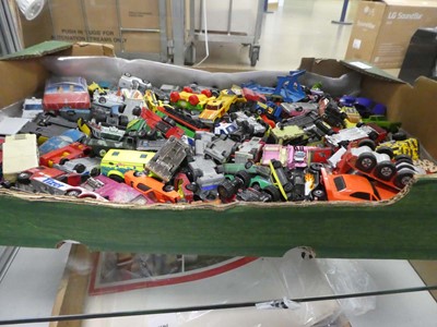 Lot 2463 - Box of various die cast vehicles