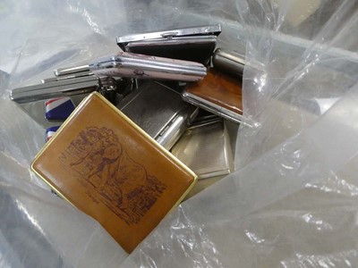 Lot 2358 - Bag containing various tobacco cases