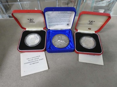 Lot 2363 - Box containing various coins