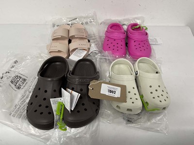 Lot 1902 - 4x Pairs of Crocs in various styles