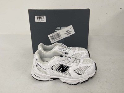 Lot 1907 - New Balance children's 530 trainers in white...