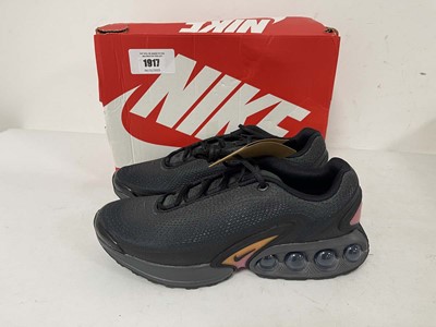 Lot 1917 - Nike air max dn trainers in anthracite size...