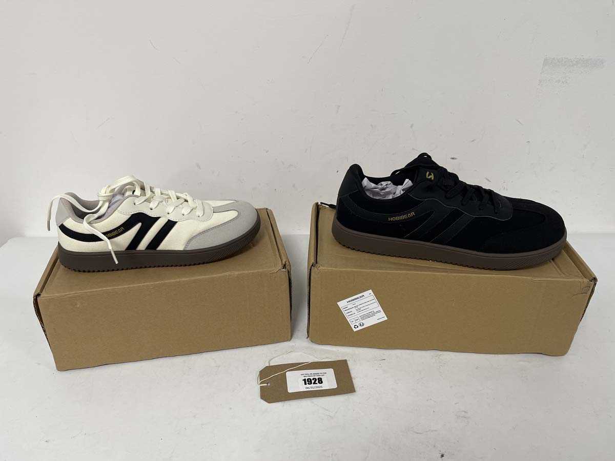 Lot 1928 - 2x Boxed pairs of Hobibear trainers sizes UK40...