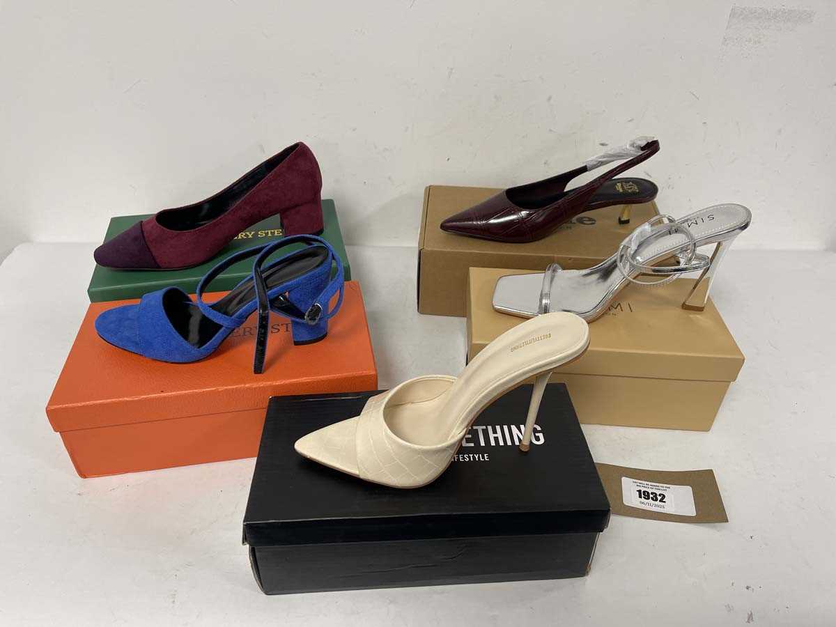 Lot 1932 - 5x Boxed pairs of high heels to include Grace...